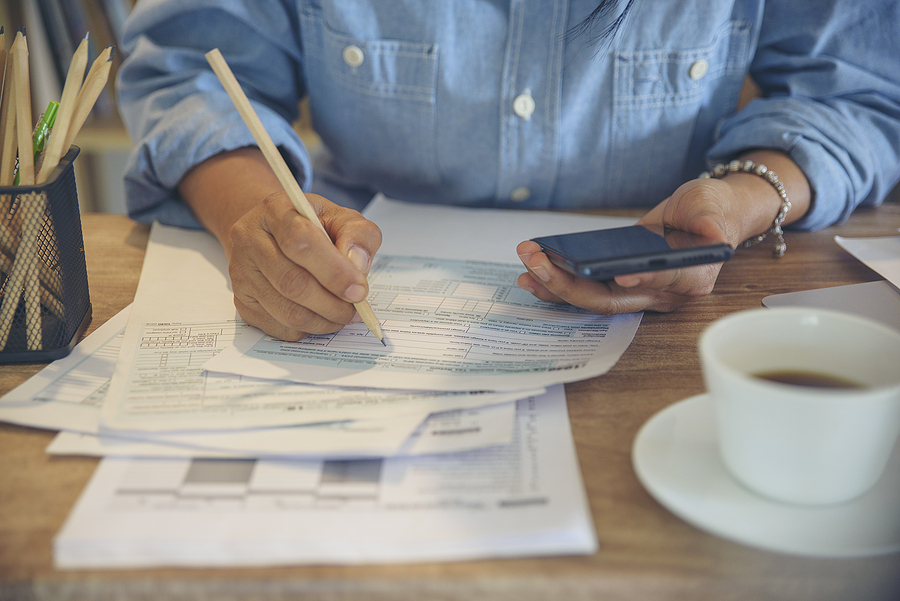 8 Financial Habits to Start Before Tax Season Aaron M Smith Financial Group